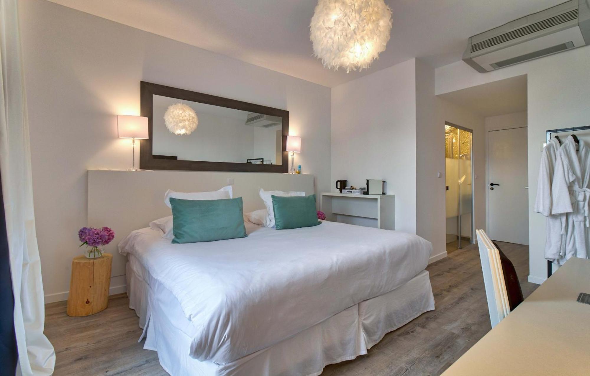 Hotel Belfry & By Ligne St Barth Lourdes